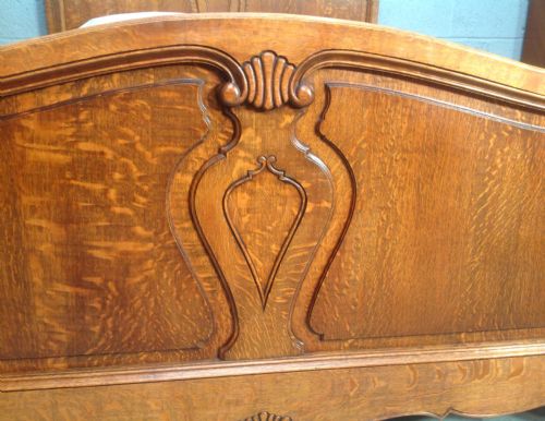 FRENCH OAK KINGSIZE BED - ADDITIONAL PHOTO 2
