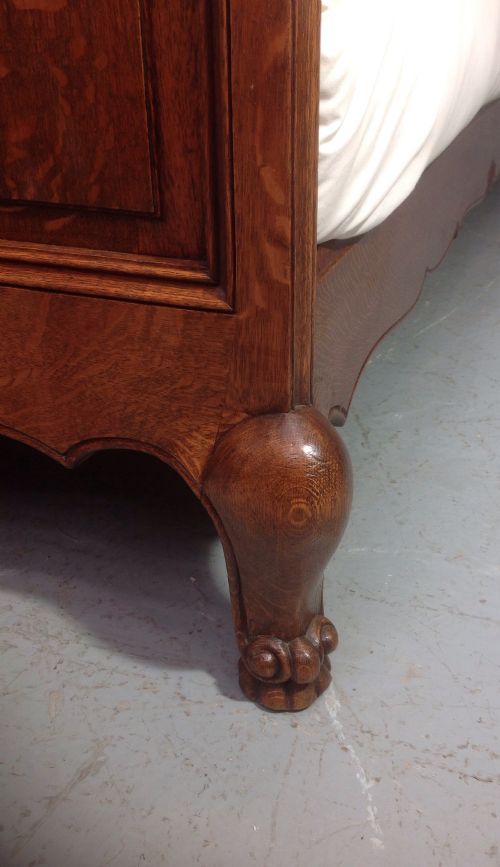 FRENCH OAK KINGSIZE BED - ADDITIONAL PHOTO 3