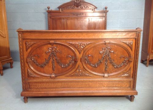 OUTSTANDING QUALITY FRENCH KINGSIZE BED AND CABINET - ADDITIONAL PHOTO 1