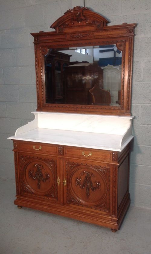 outstanding french oak dressing table washstand - CATEGORY: ANTIQUE FURNITURE - DATED 1910