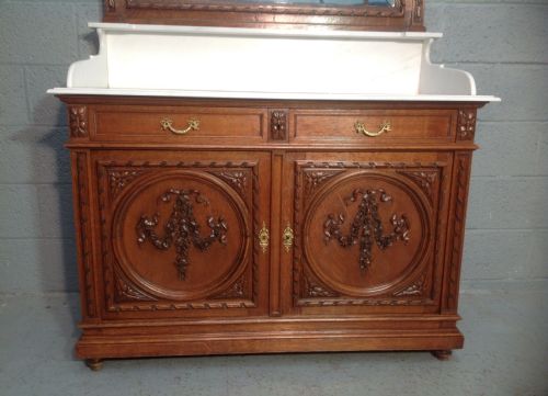 OUTSTANDING FRENCH OAK DRESSING TABLE WASHSTAND - ADDITIONAL PHOTO 1