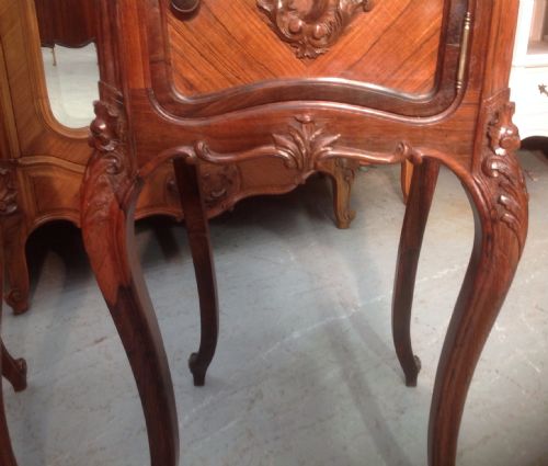 PAIR OF FRENCH ROSEWOOD BEDSIDE CABINETS - ADDITIONAL PHOTO 7