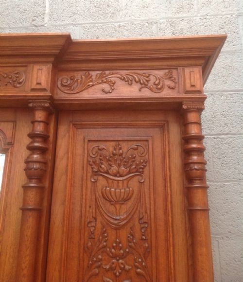 CARVED FRENCH OAK BREAKFRONT ARMOIRE - ADDITIONAL PHOTO 3