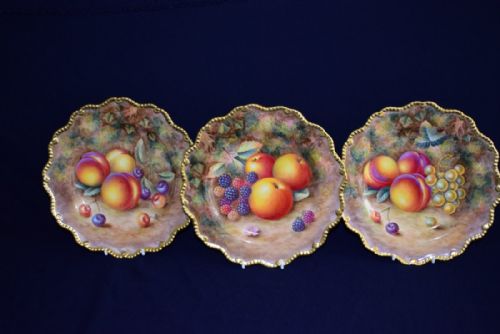 ROYAL WORCESTER FRUIT DECORATED DESSERT SERVICE - ADDITIONAL PHOTO 2