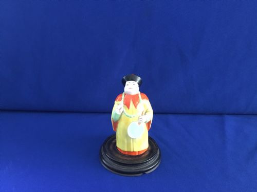 royal worcester candle snuffer mandarin - CATEGORY: ANTIQUE CABINETS - DATED 1920