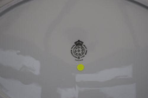 ROYAL WORCESTER FRUIT DECORATED TUREEN COVER STAND AND LADLE - ADDITIONAL PHOTO 3