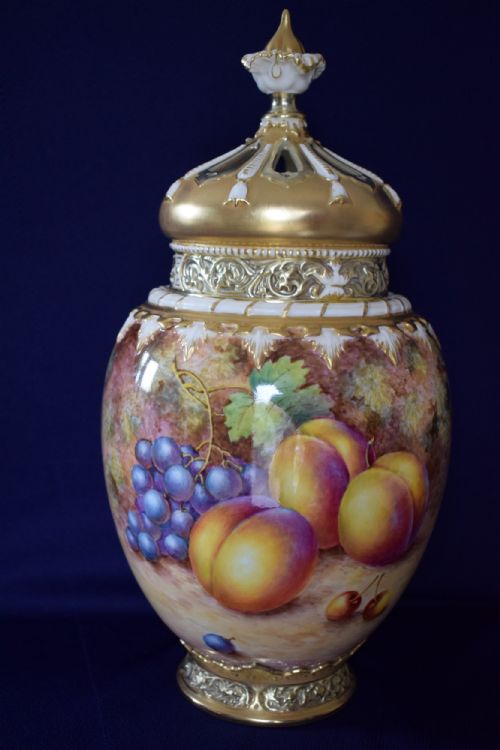 ROYAL WORCESTER PAINTED FRUIT 3 PIECE POT POURRI JAR BY FREEMAN - ADDITIONAL PHOTO 1