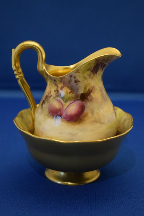 ROYAL WORCESTER PAINTED FRUIT CREAM AND SUGAR - ADDITIONAL PHOTO 2