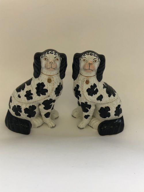 pr of disraeli staffordshire dogs circa 1860 - CATEGORY: ANTIQUE CERAMICS - DATED 19TH CENTURY