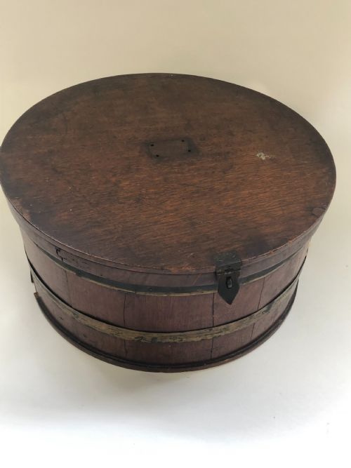 A RARE AND UNUSUAL ENGLISH IRONSTONE PUNCHBOWL - ADDITIONAL PHOTO 1