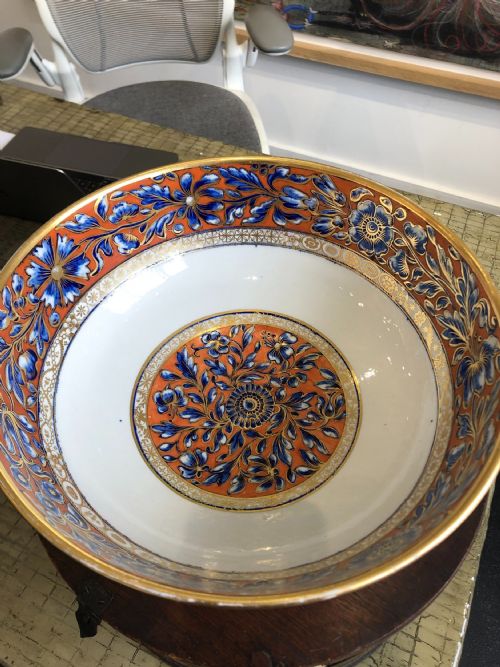 A RARE AND UNUSUAL ENGLISH IRONSTONE PUNCHBOWL - ADDITIONAL PHOTO 7