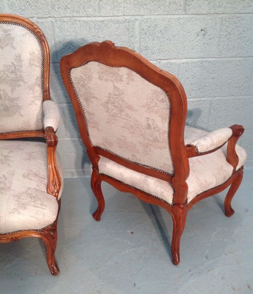 FRENCH CARVED WALNUT SALON SUITE - ADDITIONAL PHOTO 4
