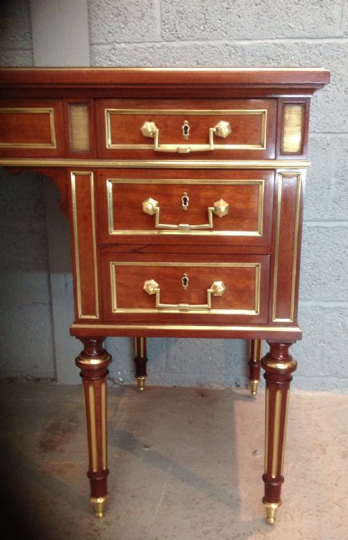 FRENCH MAHOGANY AND BRASS WRITING DESK - ADDITIONAL PHOTO 8