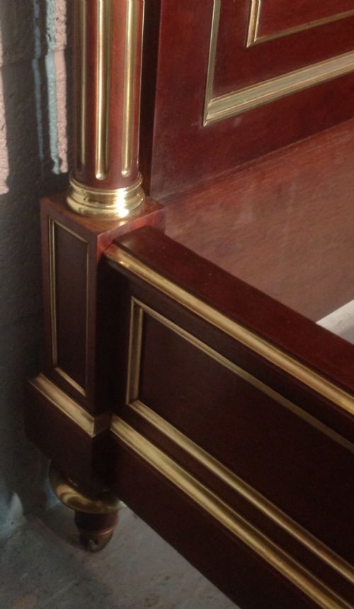PAIR OF FRENCH EMPIRE MAHOGANY BEDS - ADDITIONAL PHOTO 10