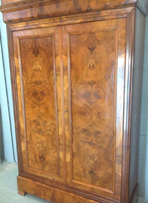 WALNUT FRENCH CUPBOARD - ADDITIONAL PHOTO 7