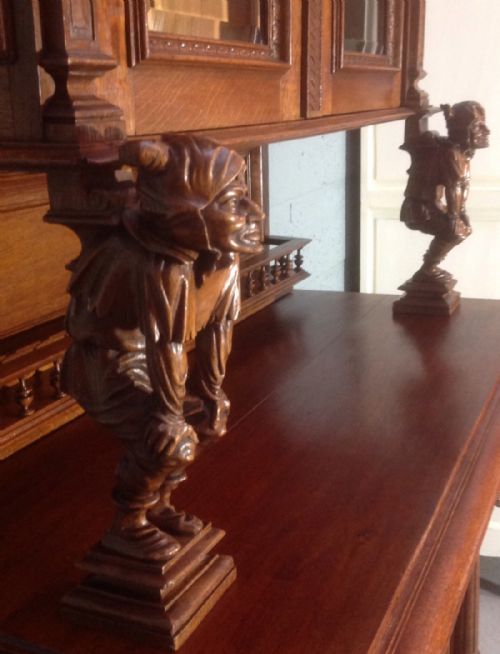 ORNATE CARVED FRENCH CABINET - ADDITIONAL PHOTO 3