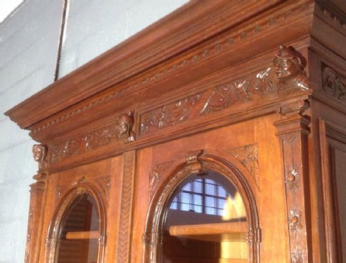ORNATE CARVED FRENCH CABINET - ADDITIONAL PHOTO 14