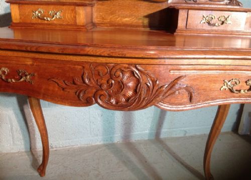 CARVED OAK FRENCH DRESSING TABLE - ADDITIONAL PHOTO 1