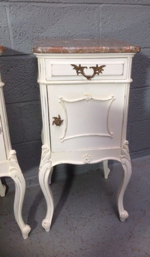 PAIR OF FRENCH PAINTED BEDSIDE CABINETS - ADDITIONAL PHOTO 7