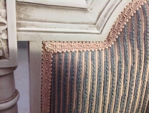 PAIR OF FRENCH UPHOLSTERED SINGLE BEDS - ADDITIONAL PHOTO 9