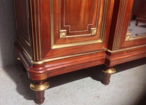 BREAKFRONT FRENCH MAHOGANY ARMOIRE - ADDITIONAL PHOTO 9