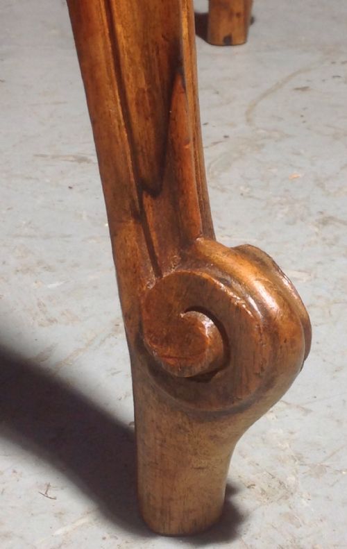 FRENCH WALNUT DRESSING TABLE - ADDITIONAL PHOTO 3