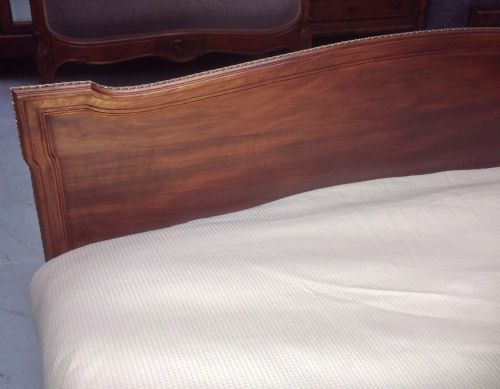 FRENCH KINGSIZE MAHOGANY BED WITH AMAZING BRASS DETAILING - ADDITIONAL PHOTO 7