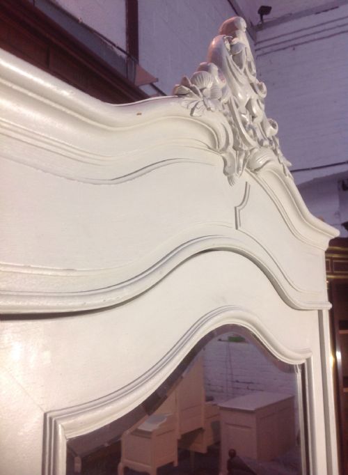 PAINTED FRENCH OAK ARMOIRE - ADDITIONAL PHOTO 3