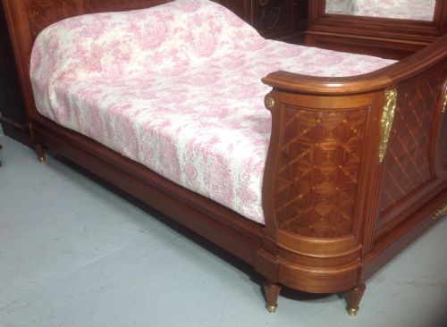 FRENCH MARQUETRY KINGSIZE CORBEILLE BED - ADDITIONAL PHOTO 2