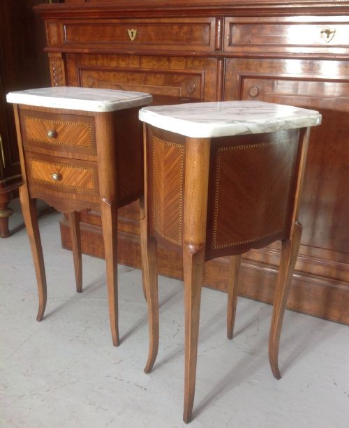 PAIR OF INLAID FRENCH BEDSIDE CABINETS - ADDITIONAL PHOTO 3