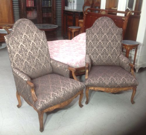 magnificent oversize pair of french fauteuils - CATEGORY: ANTIQUE CHAIRS - DATED 1920