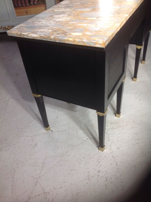 FRENCH EBONISED MAHOGANY KNEEHOLE TABLE - ADDITIONAL PHOTO 4