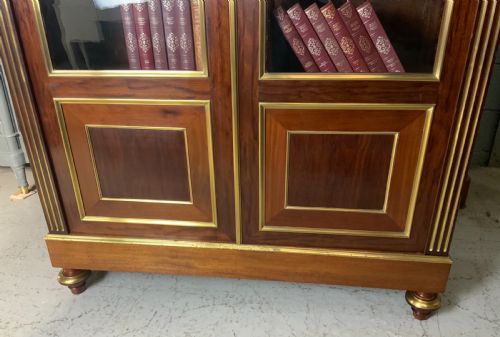 BRASS AND MAHOGANY FRENCH BOOKCASE - ADDITIONAL PHOTO 12