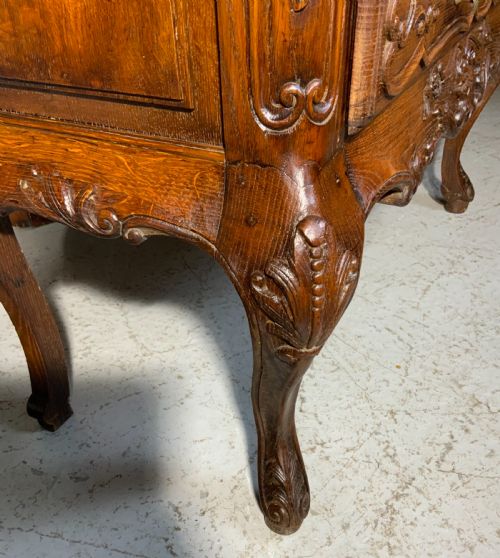 CARVED OAK FRENCH COMMODE CHEST OF DRAWERS - ADDITIONAL PHOTO 4