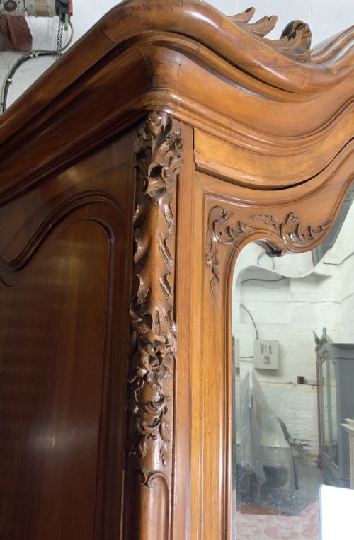 LARGE CARVED WALNUT FRENCH ARMOIRE - ADDITIONAL PHOTO 4
