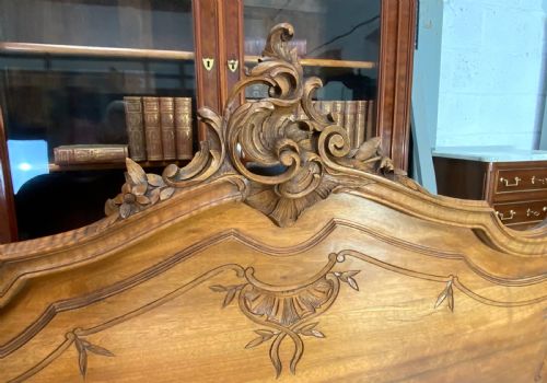 CARVED WALNUT FRENCH DOUBLE BED - ADDITIONAL PHOTO 5