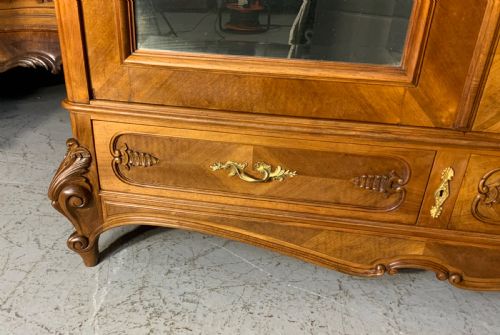 CARVED WALNUT FRENCH ARMOIRE - ADDITIONAL PHOTO 8
