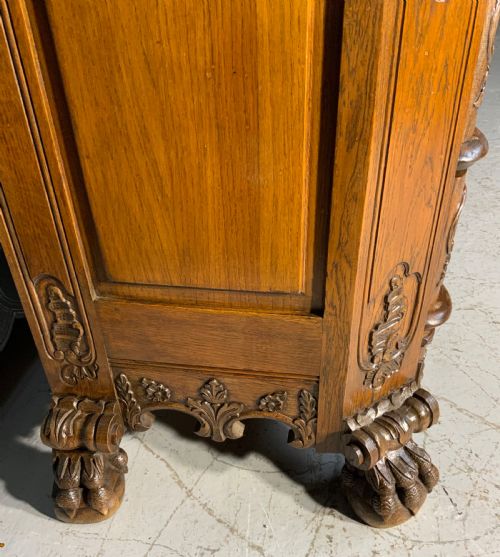 CARVED OAK FRENCH CHEST OF DRAWERS - ADDITIONAL PHOTO 3