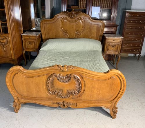 CARVED OAK FRENCH BED - ADDITIONAL PHOTO 4