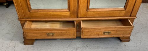 CARVED ART NOUVEAU OAK FRENCH ARMOIRE - ADDITIONAL PHOTO 5