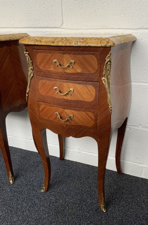 PAIR OF FRENCH MARQUETRY BEDSIDE CABINETS - ADDITIONAL PHOTO 2