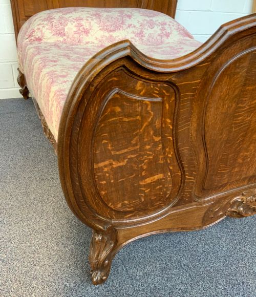 CARVED OAK FRENCH LOUIS XV KINGSIZE BED - ADDITIONAL PHOTO 7
