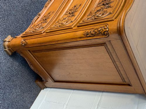 CARVED OAK FRENCH CHEST OF DRAWERS - ADDITIONAL PHOTO 7