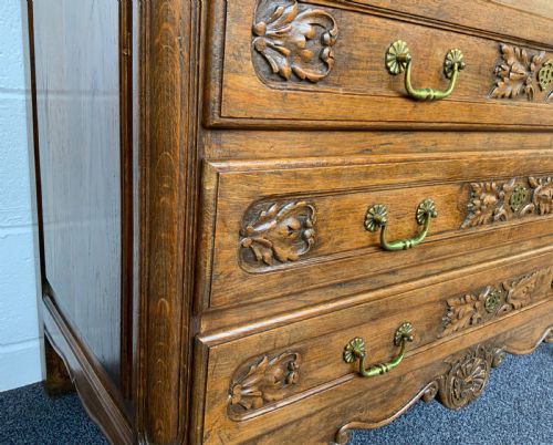 ORNATELY CARVED FRENCH OAK CHEST OF DRAWERS - ADDITIONAL PHOTO 10