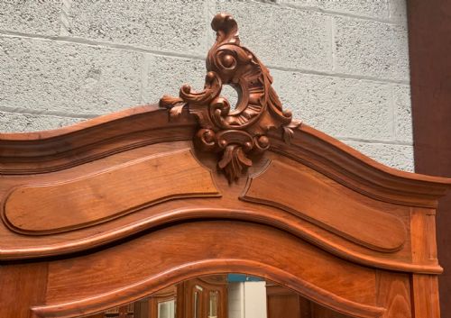 WALNUT FRENCH SINGLE DOOR ARMOIRE - ADDITIONAL PHOTO 4