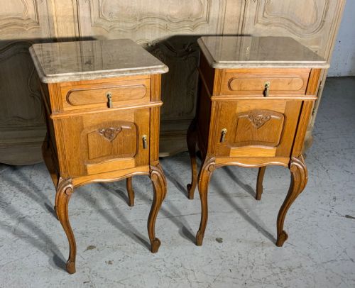 PAIR OF FRENCH OAK BEDSIDE CABINETS 