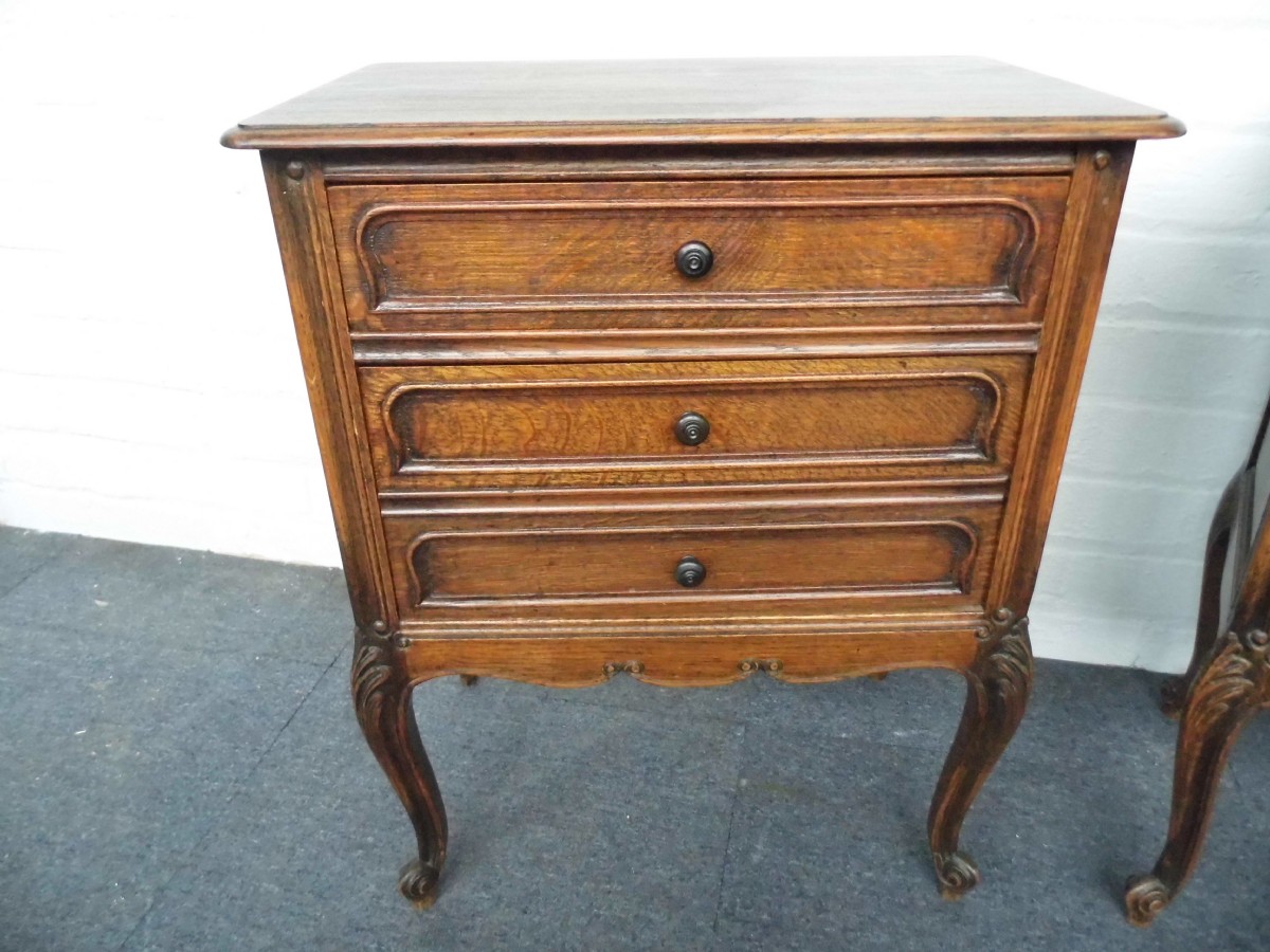 PAIR OF FRENCH OAK BEDSIDE CABINETS View IV