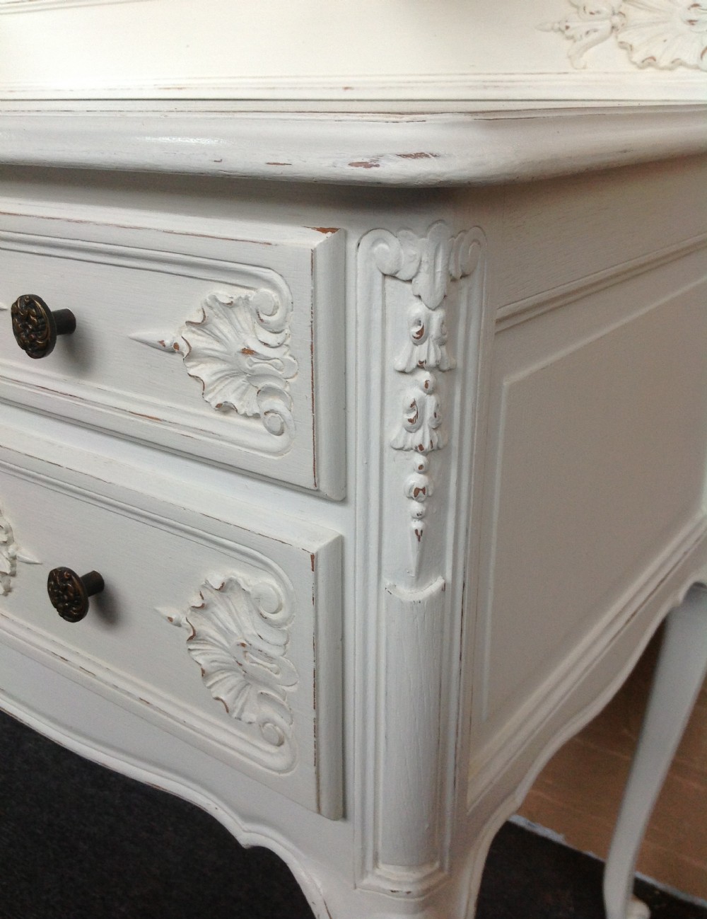 PAINTED FRENCH DRESSING TABLE View II