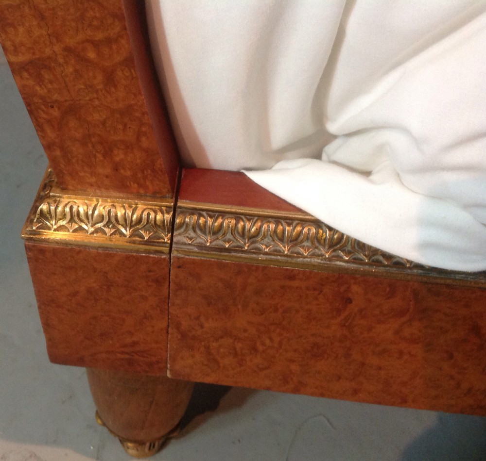 BURR WALNUT FRENCH KINGSIZE BED View VI