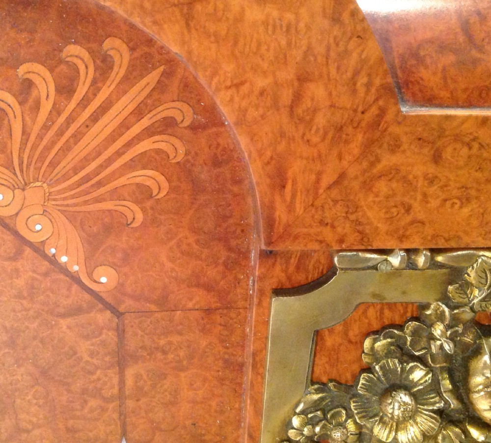 BURR WALNUT FRENCH KINGSIZE BED View XII